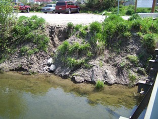 Area of bank erosion, spring 2007