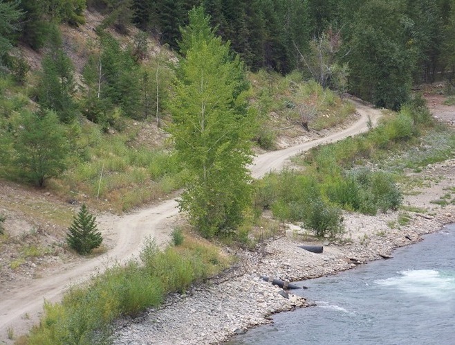 Riverbank Section 3 & Unit 4 above road, August 2008 (photo: Teck Cominco)